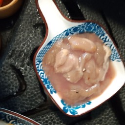 หมูหมักพริกไทยดำ 1ถ้วย