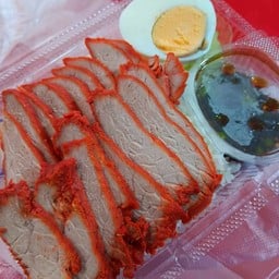 ข้าวหมูแดง