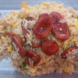 ข้าวผัดกุนเชียง