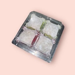 โมจินูเทลล่าดูไบ2ชิ้น นูเทลล่าคูนาฟ่า2ชิ้น (ปั้นใหม่15นาที)