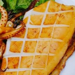 ปลาหมึกย่าง