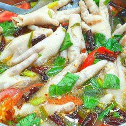 ต้มซุปเปอร์ตีนไก่