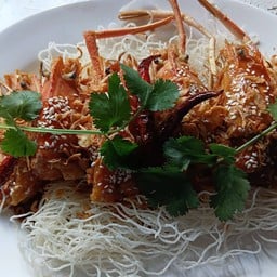 กุ้งแม่น้ำราดซอส