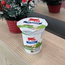 โยเกิร์ตมะพร้าว