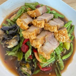 ตำถั่วหมูกรอบ