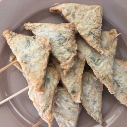 เต้าหู้ปลาสามเหลี่ยมทอด