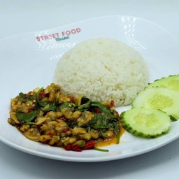 ข้าวกะเพราหอยลาย