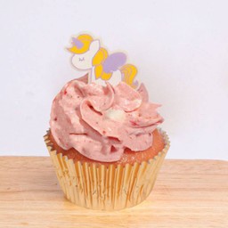 Butter Strawberry Cream Cupcake (สตรอเบอร์รี่บัตเตอร์ครีมคัพเค้ก)