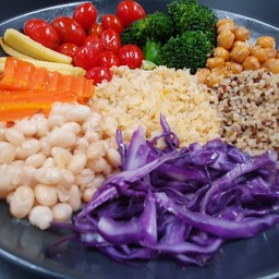 ธัญพืชWhite Kidneys Bean+Chickpeas +Lentils +ผักสลัดรวมย่าง