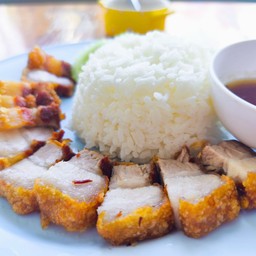 หมูกรอบราดข้าว