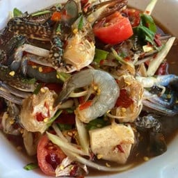 ตำปูม้า กุ้งสด