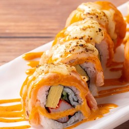 Salmon Aburi Cheese Spicy Half (4 Pcs.)