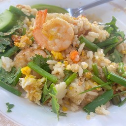 ข้าวผัดทะเล