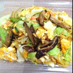 ผัดหมี่ฮ่องกงมังสวิรัติ