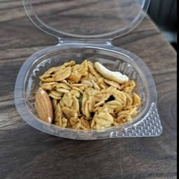 เพิ่มท๊อปปิ้ง กราโนล่า