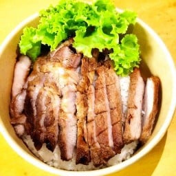 三 ซาน เสี่ยว ทะเลถัง