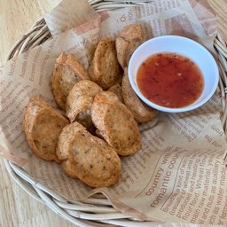 หมูยออุบลทอด