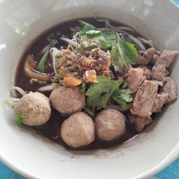 ก๋วยเตี๋ยวเนื้อรสเด็ด