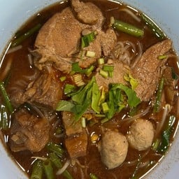 ก๋วยเตี๋ยวเนื้อ หมายเหตุ ระบุได้นะคะ เนื้อหมัก เนื้อตุ๋น เอ็นตุ๋น ลูกชิ้น