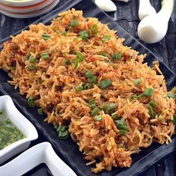 Chicken Schezwan fried rice