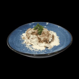 เฟตตูชิเน่ เอลเฟโด้ ไก่