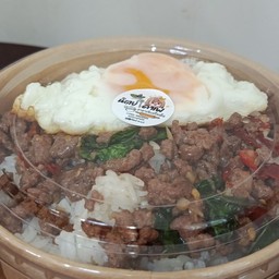 ข้าวกะเพราเนื้อสับโบราณ