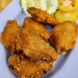 ปีกไก่ทอด