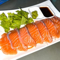 [อร่อยซ่ากับโค้ก] ตำแซลมอน หรือ เกาเหลาแซลมอน +  โค้ก ไม่มีน้ำตาล (กระป๋อง) 