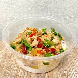 ข้าวไข่ข้น กะเพรา อาสาเฮ้าส์