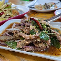 ลาบเนื้อ'น้ำตกเนื้อ