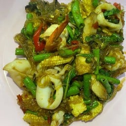 ผัดขี้เมา