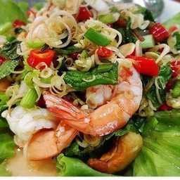 ยำตะไคร้กุ้งสุก