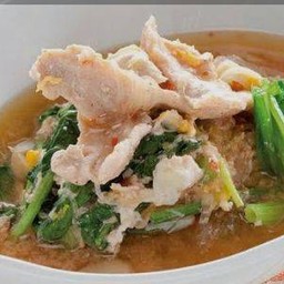 สุกี้หมูน้ำ
