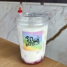 สตรอเบอร์รี่นมสด