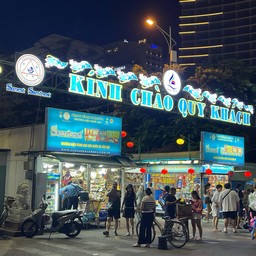 Nha Trang Night Market