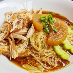 เส้นหมี่ไก่ฉีก