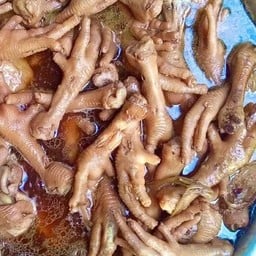 ก๋วยเตี๋ยวตีนไก่