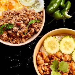 [เซตสุดฮิต] ข้าวไข่ข้น + กะเพราหมูสับ + ข้าวไก่กระเทียม