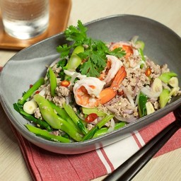 ยำคะน้าหมูสับกุ้ง