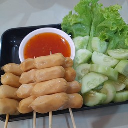 ลูกชิ้นคอกเทลหมู