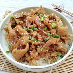 ข้าวหน้าหมูสันคอสไลด์เทอริยากิ