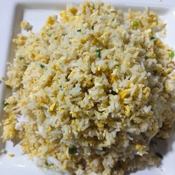 [อร่อยซ่ากับโค้ก] ข้าวผัดกล่องเล็ก +  โค้ก ไม่มีน้ำตาล (กระป๋อง) 