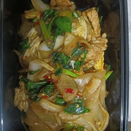 ขี้เมาเส้นใหญ่หมู