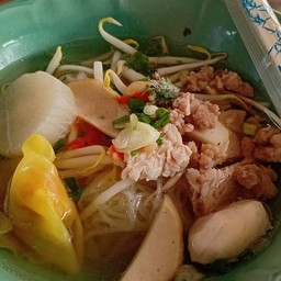 หวานเจี๊ยบ&ก๊วยเตี๋ยวริมคลอง