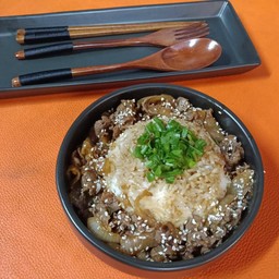 ข้าวหน้าเนื้อ