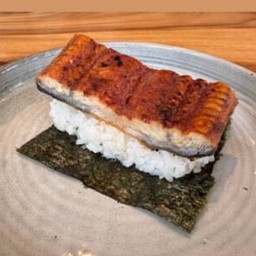Hand Roll Unagi うなぎおにぎり