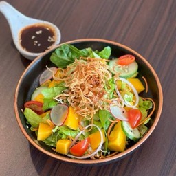 สลัดทรอปิคอล
