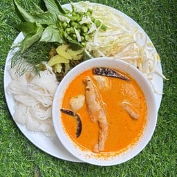 ขนมจีนไก่ทอด