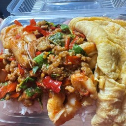 ตามสั่งตามใจ กะเพรา ข้าวผัด ยำยำ ไข่เจียว
