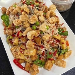 ตำซั่วขนมจีน หน่อไม้ แคปหมู